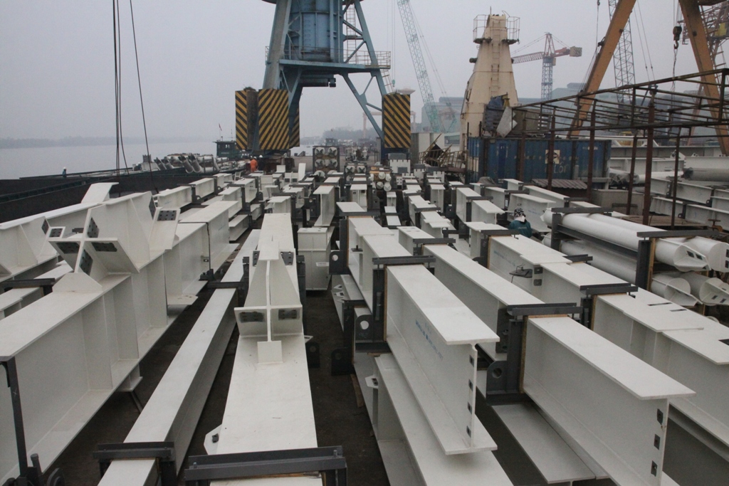 đặc điểm kết cấu thép