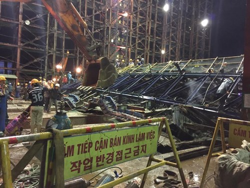 sập giàn giáo fomosa hà tĩnh 1