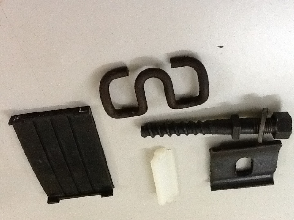 Phụ kiện đường sắt